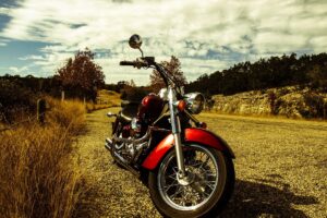 motorcycle-552787_1920